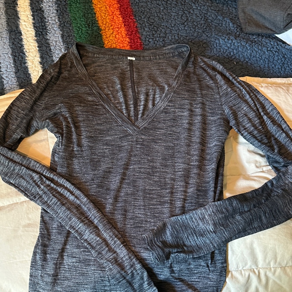 Lululemon Athletica Dark Gray V-Neck Long Sleeve Top